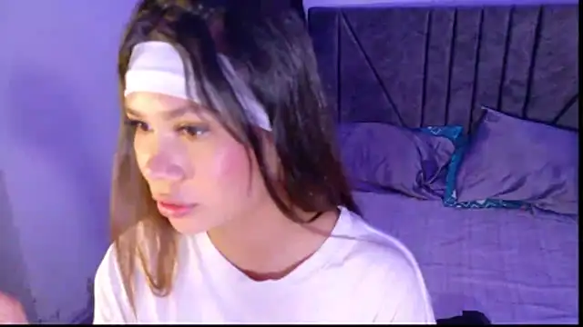 Wendy Mills  online show from 02-10-26, 03:27