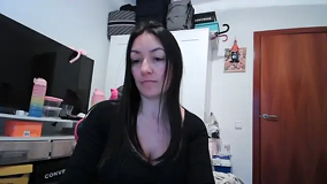 Snapshot of Yulian_Milf chatting on 02-09-26, 05:11 Yulian Milf online show from 02-09-26, 05:11