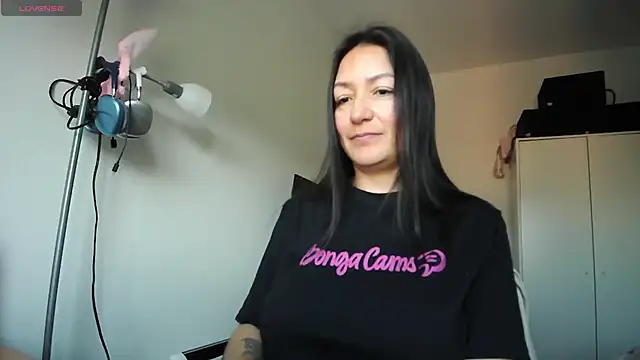 Yulian Milf online show from 03-21-26, 10:09