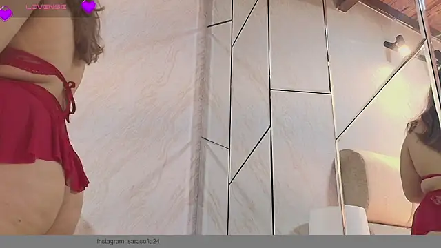 Snapshot of Hannahpretty- chatting on 02-21-26, 09:06 Hannahpretty- online show from 02-21-26, 09:06