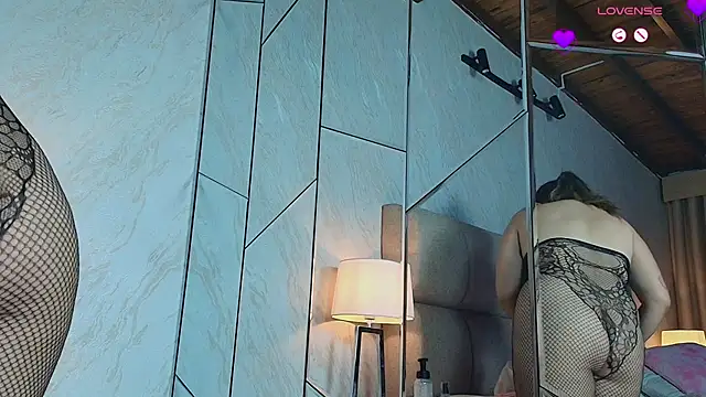 Hannahpretty- online show from 03-26-26, 10:29