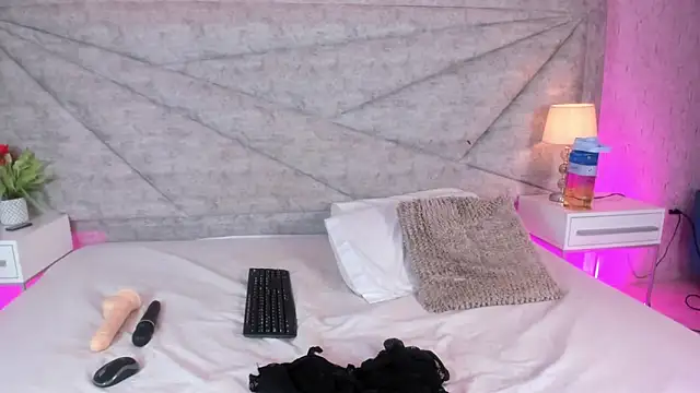 RousSweet- online show from 04-09-26, 10:49