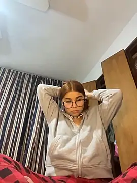 Snapshot of baddieasiantv chatting on 02-06-26, 02:40 baddieasiantv online show from 02-06-26, 02:40