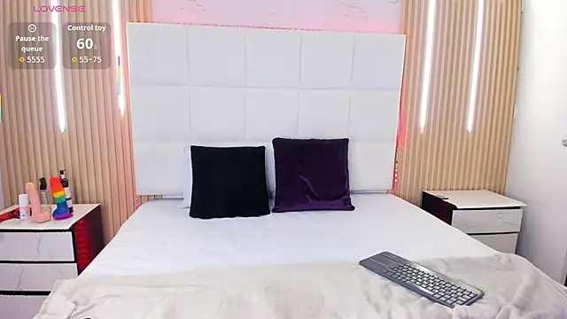 Snapshot of abril_snow chatting on 02-25-26, 08:08 abril snow online show from 02-25-26, 08:08