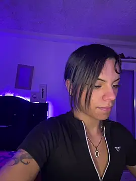Snapshot of andyy_x chatting on 07-19-26, 06:00 andyy x online show from 07-19-26, 06:00
