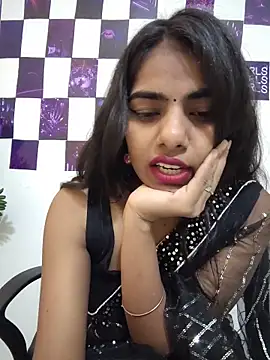 Snapshot of Alisha_Babyy chatting on 06-03-26, 02:45 Alisha Babyy online show from 06-03-26, 02:45