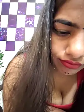 Snapshot of Alisha_Babyy chatting on 05-08-26, 03:10 Alisha Babyy online show from 05-08-26, 03:10