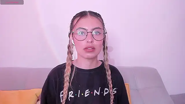 Fernanda aaaa online show from 03-02-26, 02:02