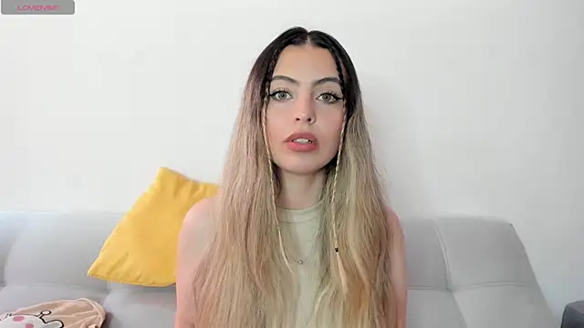 Fernanda aaaa online show from 04-05-26, 02:46