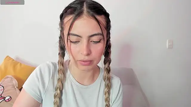 Fernanda aaaa online show from 04-08-26, 02:51