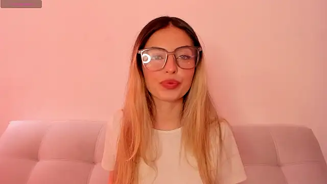 Fernanda aaaa online show from 03-19-26, 03:56