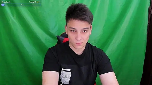 Snapshot of Justin_time111 chatting on 06-09-26, 10:33 Justin time111 online show from 06-09-26, 10:33