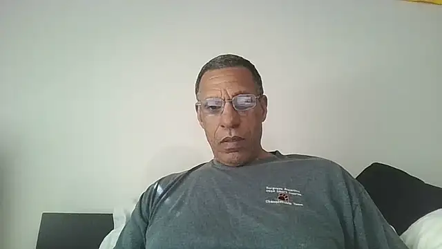 Snapshot of swimmer2496 chatting on 04-08-26, 07:59 swimmer2496 online show from 04-08-26, 07:59