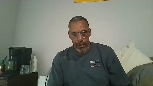 Snapshot of swimmer2496 chatting on 07-10-26, 09:48 swimmer2496 online show from 07-10-26, 09:48