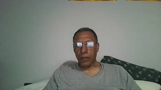 Snapshot of swimmer2496 chatting on 04-14-26, 04:17 swimmer2496 online show from 04-14-26, 04:17