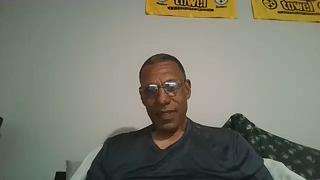 Snapshot of swimmer2496 chatting on 05-23-26, 01:48 swimmer2496 online show from 05-23-26, 01:48