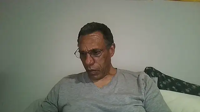 Snapshot of swimmer2496 chatting on 04-27-26, 02:20 swimmer2496 online show from 04-27-26, 02:20