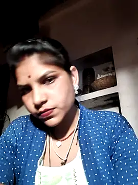 Snapshot of Radha_hot chatting on 02-17-26, 10:12 Radha hot online show from 02-17-26, 10:12
