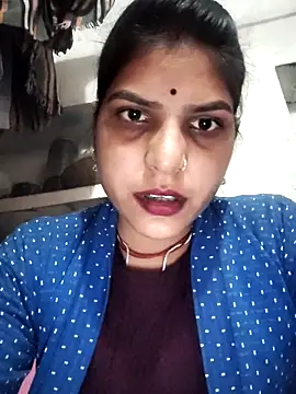 Snapshot of Radha_hot chatting on 02-11-26, 03:45 Radha hot online show from 02-11-26, 03:45