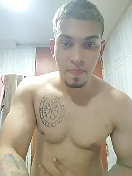 Ernesto23415 online show from 02-03-26, 01:49