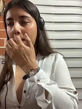 A-uroora online show from 02-24-26, 08:15