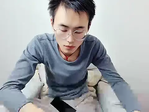 Snapshot of Aint686 chatting on 02-04-26, 11:38 Aint686 online show from 02-04-26, 11:38