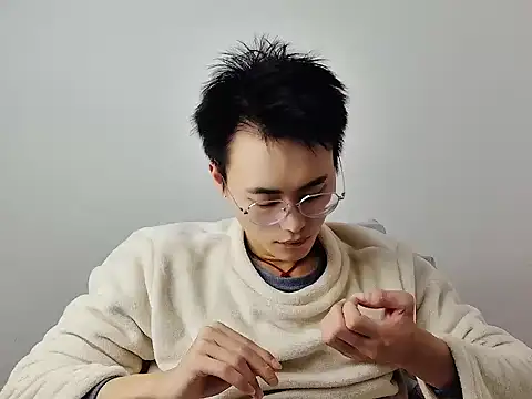 Snapshot of Aint686 chatting on 02-03-26, 12:10 Aint686 online show from 02-03-26, 12:10