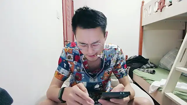 Aint686 online show from 04-10-26, 02:57