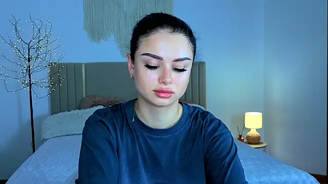 Silena sky online show from 06-30-26, 07:52