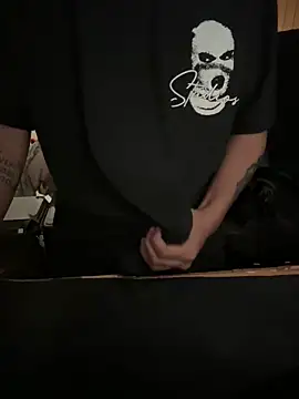 CubanHotMilk21 online show from 03-13-26, 08:41