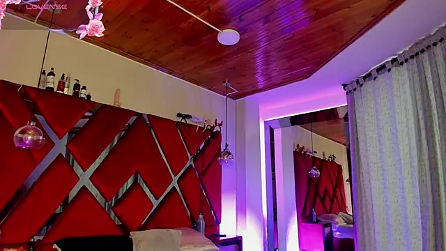 Lucia 24x online show from 03-06-26, 12:11