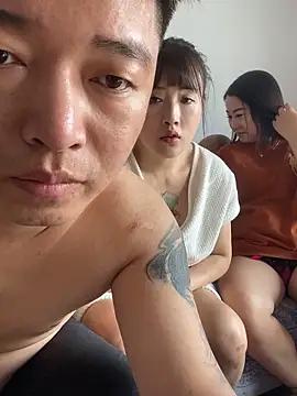 xiaotiantian-10 online show from 03-15-26, 05:58