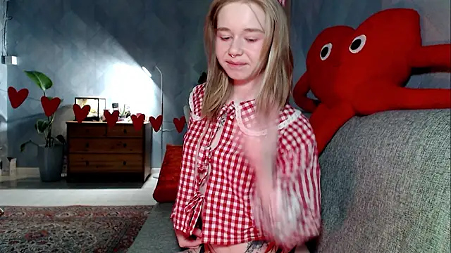 Snapshot of Austeja_Ona chatting on 02-10-26, 04:28 Austeja Ona online show from 02-10-26, 04:28