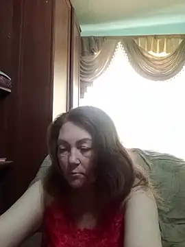 Snapshot of Russian_Lara chatting on 05-15-26, 05:16 Russian Lara online show from 05-15-26, 05:16