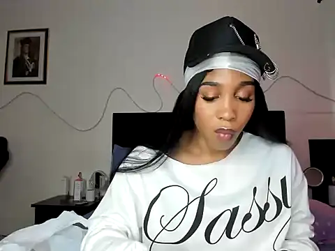 Snapshot of YourDreamReal chatting on 02-03-26, 06:02 YourDreamReal online show from 02-03-26, 06:02