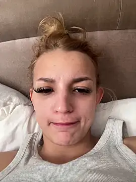 Snapshot of SashaPri chatting on 03-02-26, 08:54 SashaPri online show from 03-02-26, 08:54