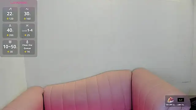 Snapshot of sky_velvet chatting on 06-11-26, 04:37 sky velvet online show from 06-11-26, 04:37