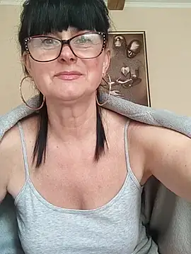 AliceSwan57 online show from 06-04-26, 09:36