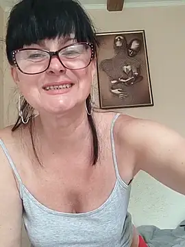 AliceSwan57 online show from 06-02-26, 06:46