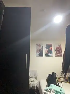 JuliaaVega online show from 03-14-26, 11:49