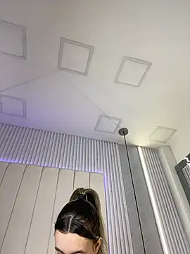 JuliaColemann online show from 03-25-26, 11:20