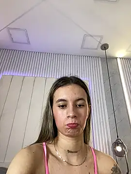 JuliaColemann online show from 01-31-26, 07:12