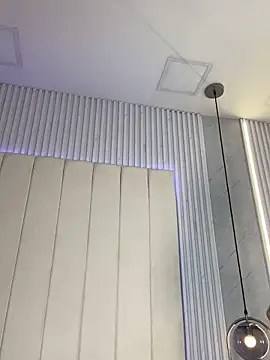 JuliaColemann online show from 03-21-26, 12:09