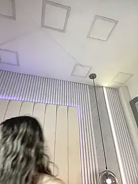 JuliaColemann online show from 02-21-26, 11:23