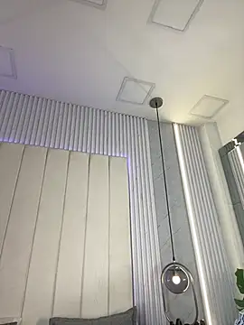 JuliaColemann online show from 03-26-26, 11:19