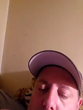 Snapshot of Martin_dick78 chatting on 04-22-26, 01:23 Martin dick78 online show from 04-22-26, 01:23