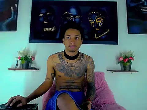 Tatoo Noah online show from 03-04-26, 01:30