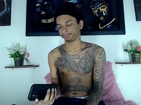 Tatoo Noah online show from 02-27-26, 01:22