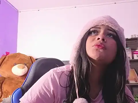 Snapshot of BadKittyy chatting on 02-06-26, 06:53 BadKittyy online show from 02-06-26, 06:53