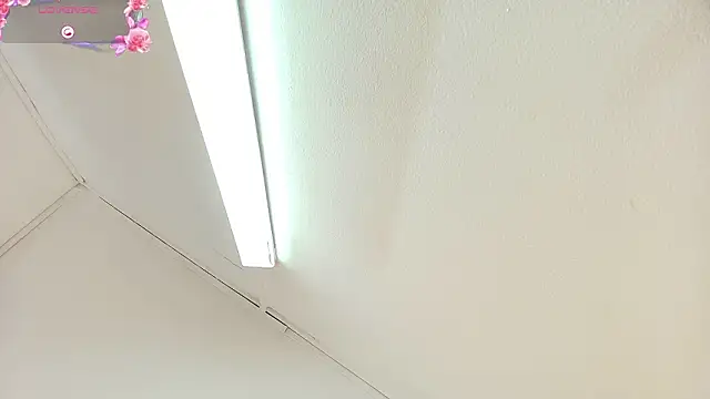 Snapshot of tifanibrown chatting on 01-31-26, 07:12 tifanibrown online show from 01-31-26, 07:12